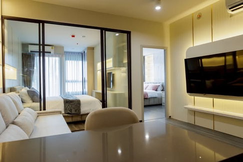 Ideo Chula Samyan【𝐒𝐄𝐋𝐋 & 𝐑𝐄𝐍𝐓】🔥Modern, luxurious design room with a warm and relaxing atmosphere🔥 Contact Line ID: @hacondo