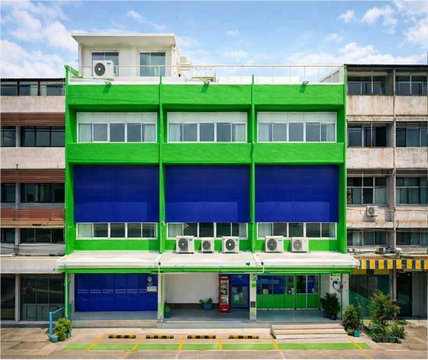 ให้เช่า ตึกแถว 3 คูหา 8 นอน 4 น้ำ 720 ตร.ม. รพ.รามคำแหง 900 ม. การกีฬาแห่งประเทศไทย 900 ม.