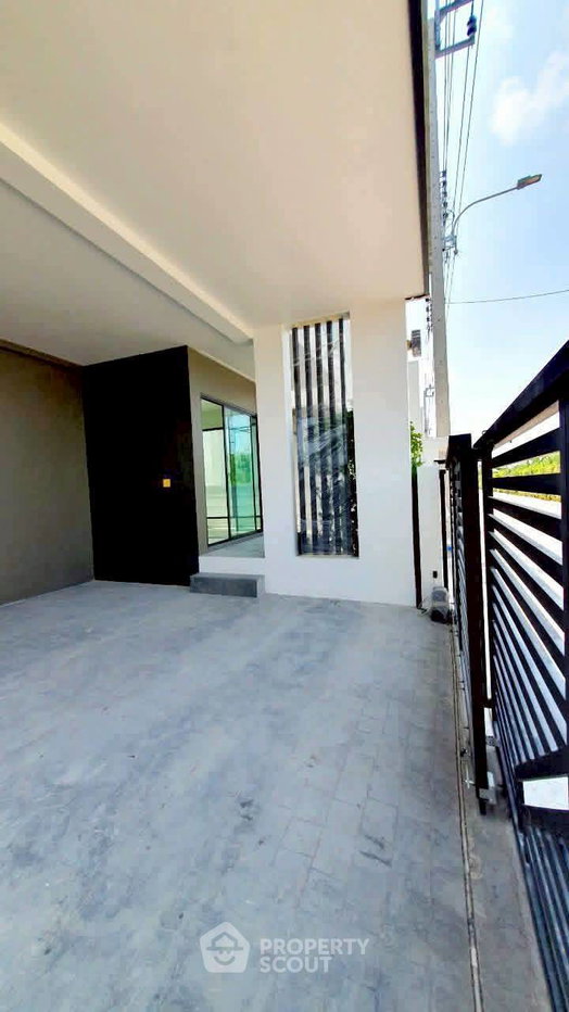 รูป บ้าน 4 ห้องนอน ให้เช่า AREN X บางนา บางพลียาย บางพลี สมุทรปราการ (ID 3060708) - รูปที่ 38/43