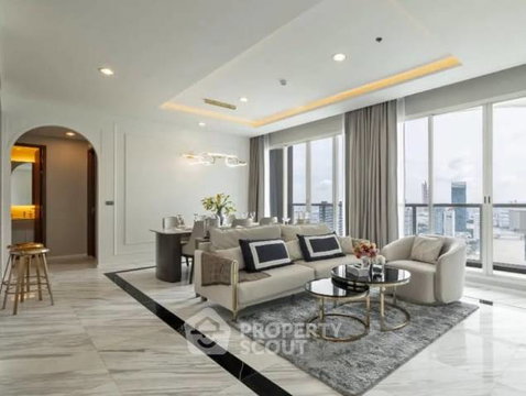4-BR 160 Sqm 41st-Floor Condo For Sale, Menam Residences Near BTS/MRT (ID 2473564)