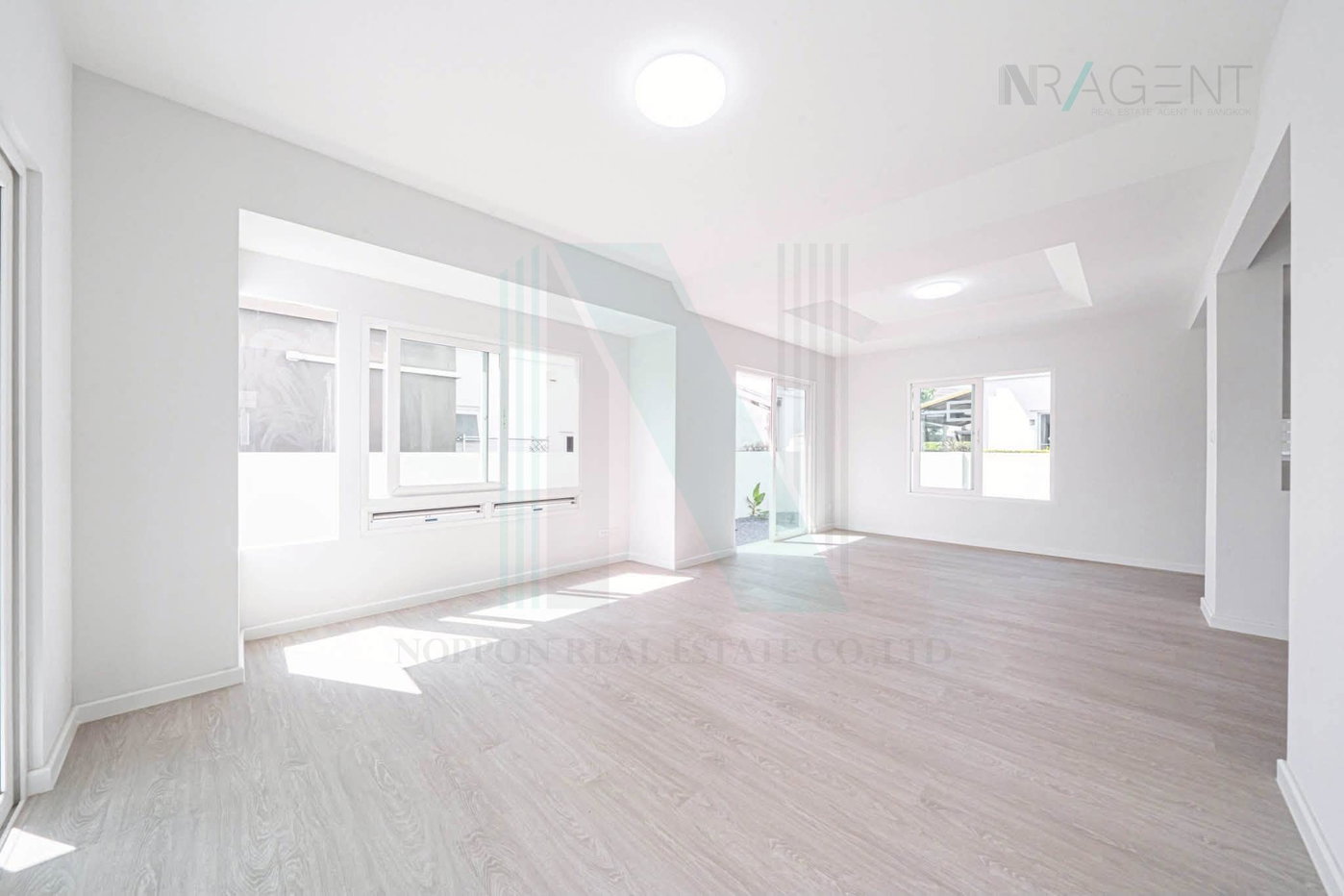รูป ขายบ้านเดี่ยว โครงการ มัณฑนา เลค วัชรพล 2 ชั้น 3 ห้องนอน 3 ห้องน้ำ - รูปที่ 5/8