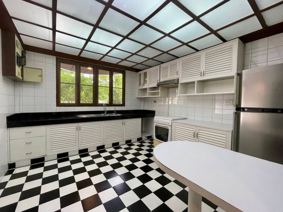 รูป WS7751 🏫ให้เช่า Rare Garden House ใกล้ BTS เพลินจิต 💰เพียง 130,000 บาท/เดือน - รูปที่ 14/17