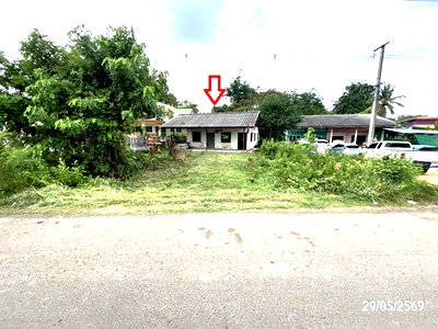 Houses for sale : HOME 57 Sq.w. Muang Surin Surin for 1.2M