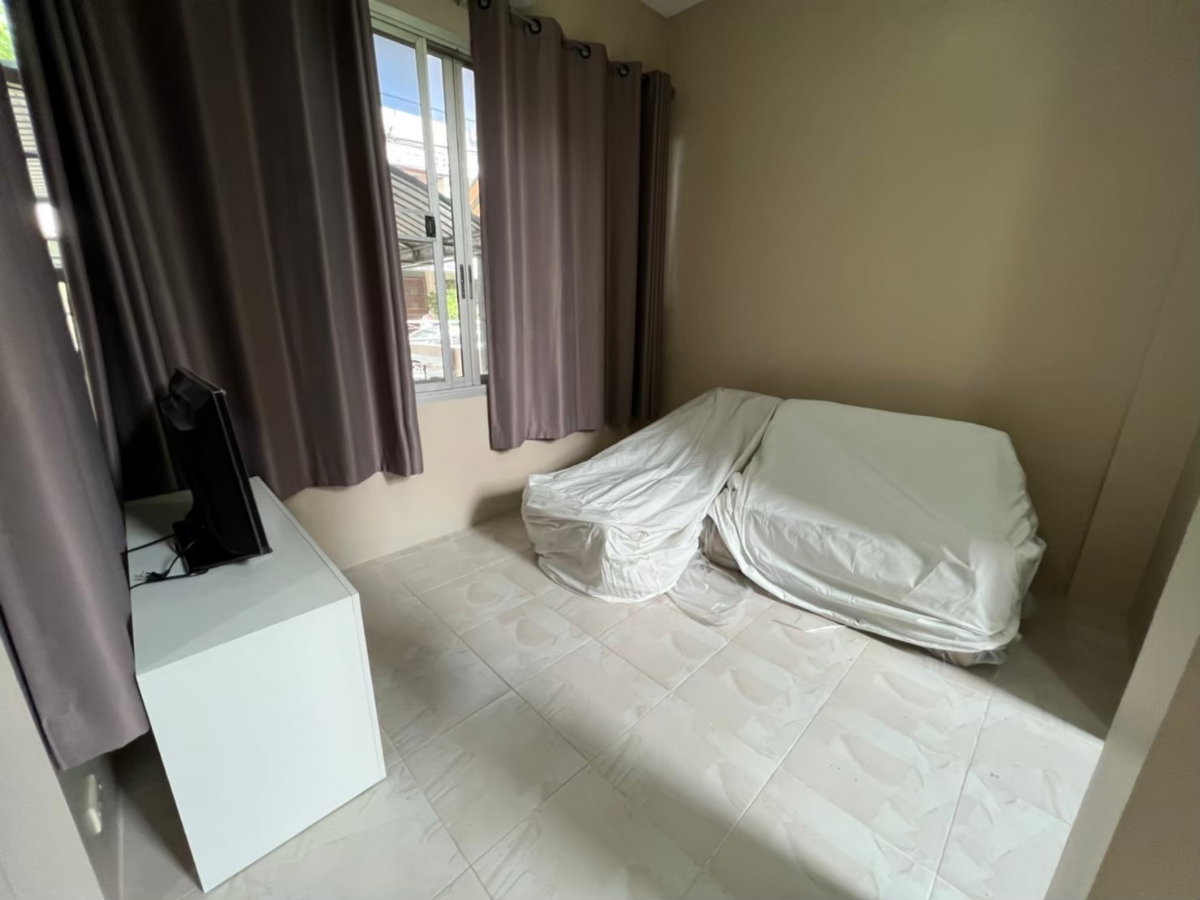 รูป 🏡✨ ให้เช่าทาวน์เฮ้าส์ 3 ชั้น – หมู่บ้านโฮมเพลส สุขุมวิท 71 📍 ทำเลใจกลางเมือง ใกล้ BTS พระโขนง เดินทางสะดวก - รูปที่ 2/12