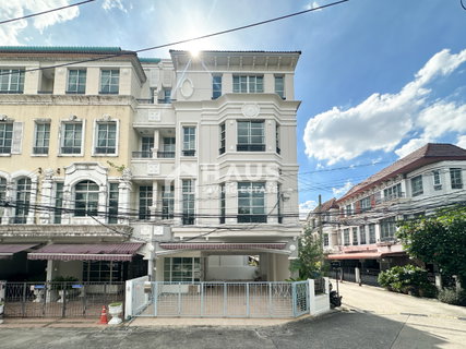 รูปภาพ Baan Klang Mueang The Paris Ratchavipha / 4 Bedrooms #TPCC069