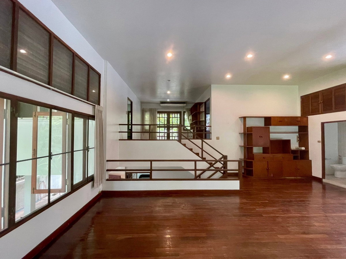 รูป WS7751 🏫ให้เช่า Rare Garden House ใกล้ BTS เพลินจิต 💰เพียง 130,000 บาท/เดือน - รูปที่ 8/17