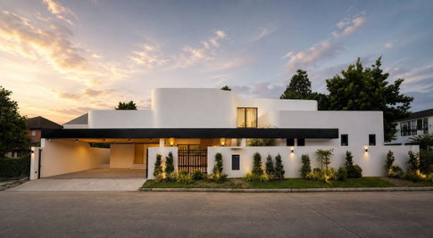 Sale Luxury Pool Villa 4 Bad, 5 Bath Prime Location – Easy Access to Everything
