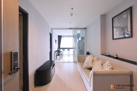 ✨ Beautifully Furnished Condo for Sale at RHYTHM Sukhumvit 44/1 Near BTS Phra Khanong