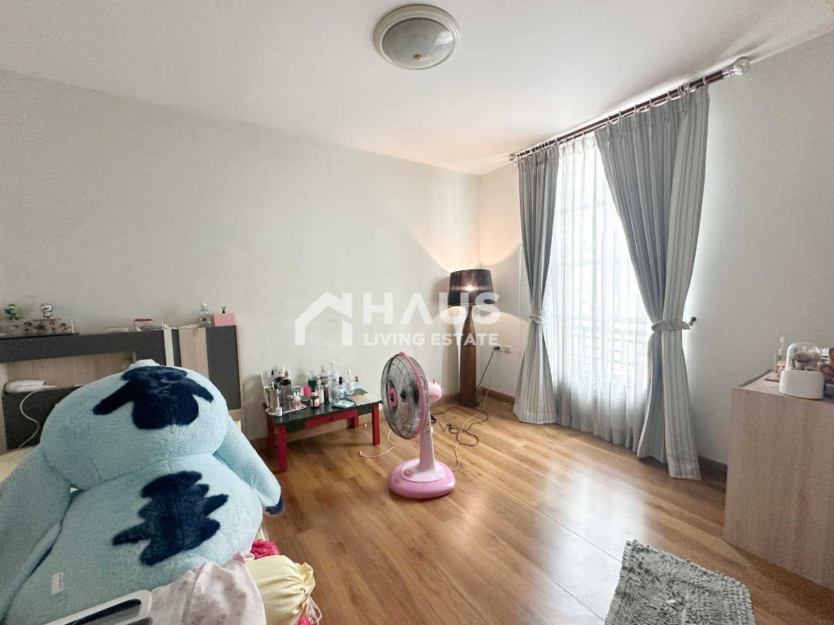 picture Baan Klang Mueang The Paris Ratchavipha / 3 Bedrooms #TPCC071 - 11/17