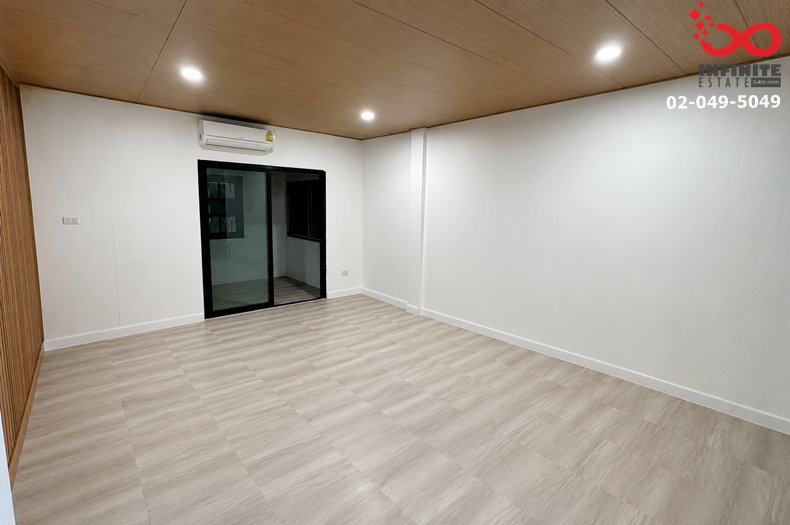 รูป ทาวน์เฮาส์ 2 ชั้น ประเสริฐมนูกิจ 42 หมู่บ้านสราญรมย์ รีโนเวทใหม่ ตรงข้ามสวน ใกล้แยกเกษตร–นวมินทร์ - รูปที่ 5/11