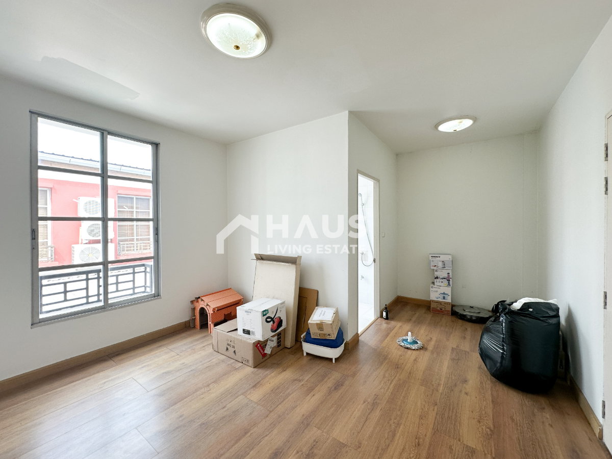 picture Baan Klang Mueang The Paris Ratchavipha / 3 Bedrooms #TPCC071 - 13/17