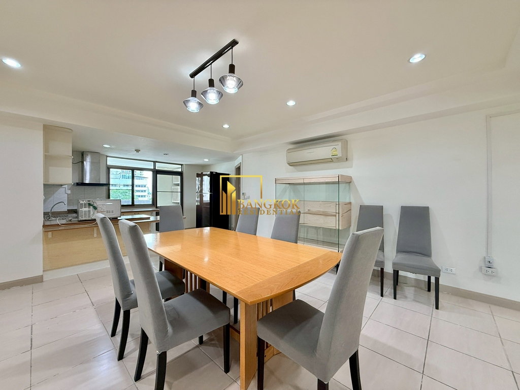 picture Royal Castle | Superb Value 3 Bedroom Condo in Phrom Phong - BR17311CD - 8/41