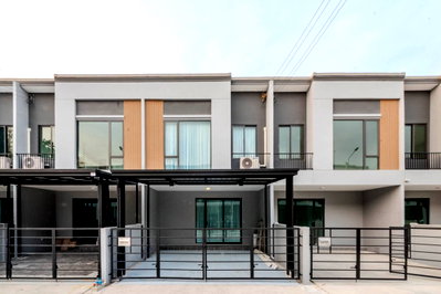 เช่าทาวน์โฮม เมกะ บางนา : ปล่อยเช่าทาวน์โฮม🏠 Pleno Sukhumvit Bangna 2  ใกล้ Mega Bangna