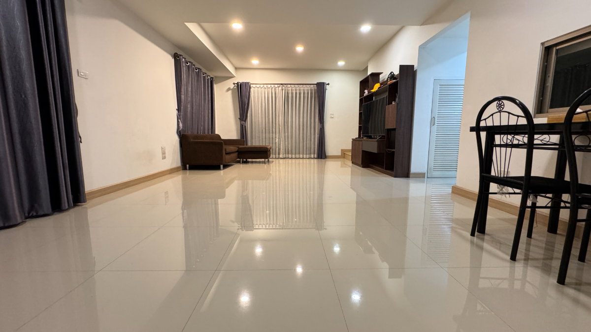 รูป 🏡 ขายบ้านแฝด 2 ชั้น สไตล์บ้านเดี่ยว พร้อมอยู่ 📍โครงการ ไลฟ์ อิน เดอะ การ์เด้น โรงโป๊ะ–มอเตอร์เวย์ - รูปที่ 2/13