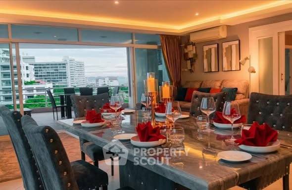 picture 3-BR 212 Sqm Condo For Sale Executive Residence 4, Pratamnak (ID 3063053) - 1/16