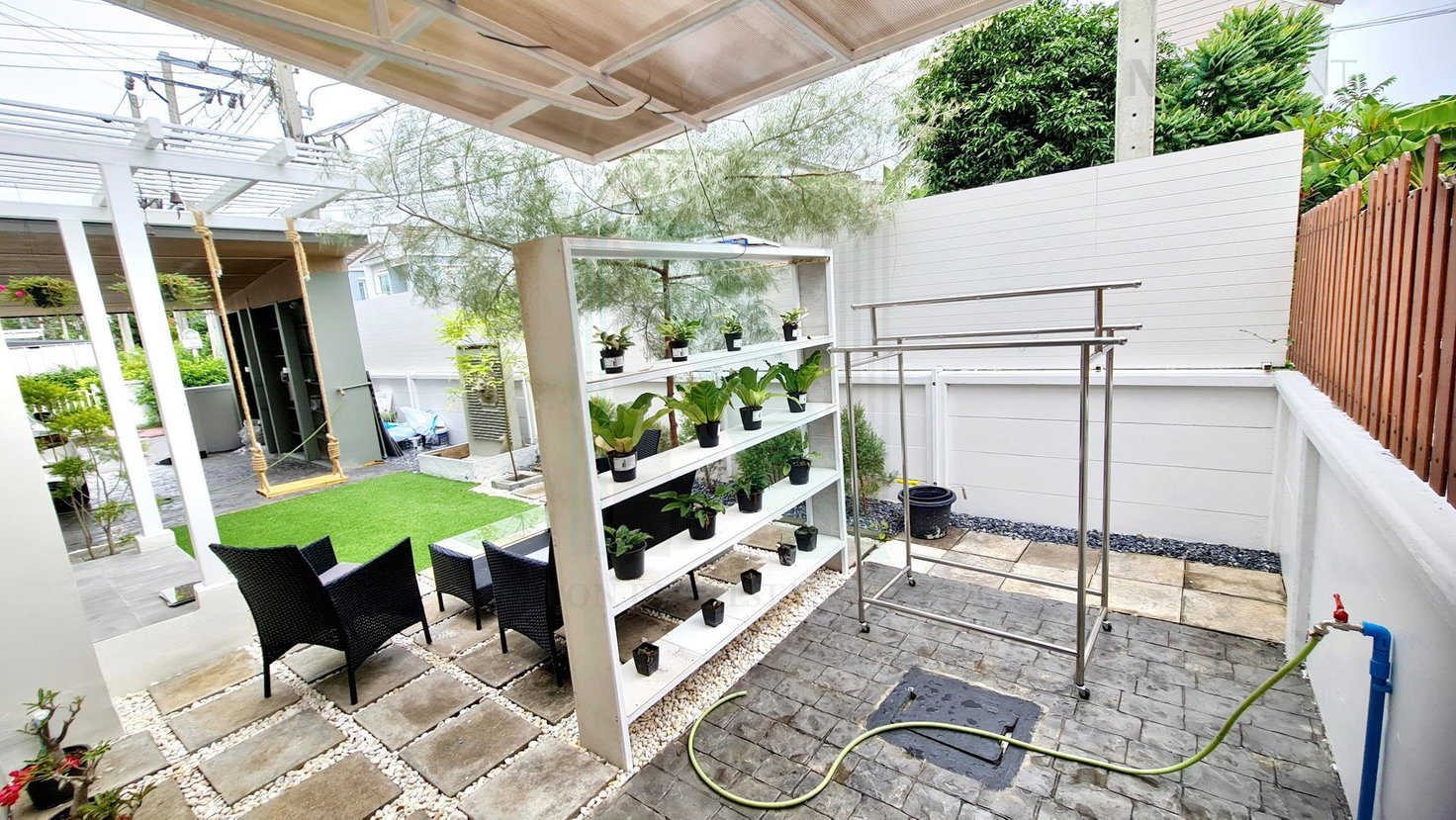 รูป ขายบ้านแฝด โครงการ เดอะ วิลเลจ บางนา กม.10 2 ชั้น 3 ห้องนอน 2 ห้องน้ำ - รูปที่ 3/8