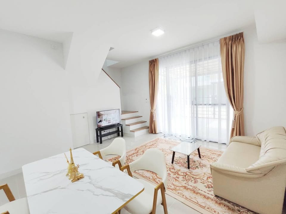 รูป ✨ให้เช่า Town House พลีโน่ สุขุมวิท บางนา3 ✨LineID: @Propvel (มี@ ข้างหน้า)✨ - รูปที่ 2/7