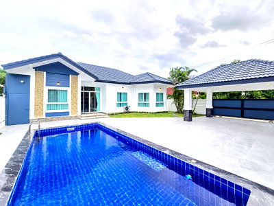 Houses for sale Frost Magical Ice of Siam : Renovated Pool Villa for Sale Mabprachan East Pattaya