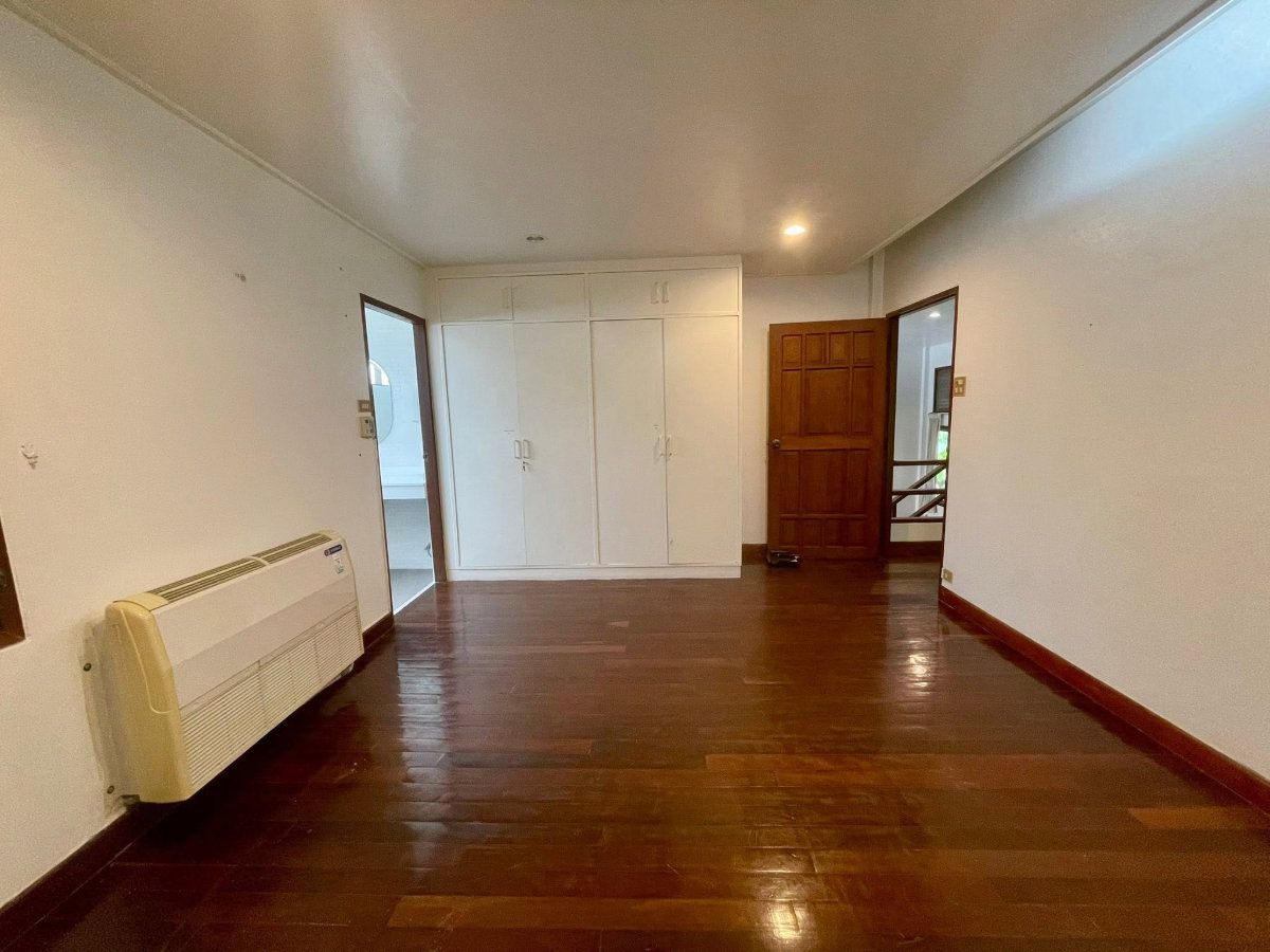 รูป WS7751 🏫ให้เช่า Rare Garden House ใกล้ BTS เพลินจิต 💰เพียง 130,000 บาท/เดือน - รูปที่ 12/17
