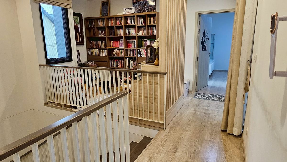 รูป 🏡✨ ให้เช่าบ้านเดี่ยวสไตล์ Nordic Minimal – โนเบิล เกเบิล วัชรพล 📍 ทำเลเพิ่มสิน – วัชรพล | บ้านหลังมุม ติดสวนส่วนกลาง - รูปที่ 4/13