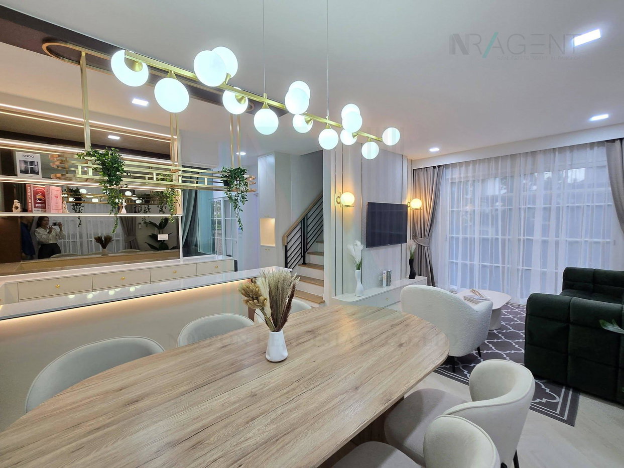 รูป ขายบ้านเดี่ยว โครงการ แกรนดิโอ บางนา กม.5 2 ชั้น 4 ห้องนอน 4 ห้องน้ำ - รูปที่ 2/8