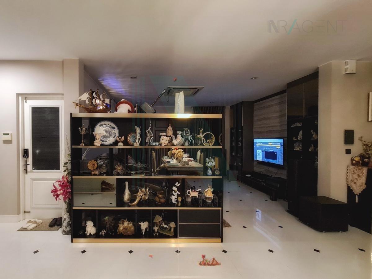 รูป ขายบ้านเดี่ยว โครงการ นันทวัน บางนา กม.7 2 ชั้น 5 ห้องนอน 5 ห้องน้ำ - รูปที่ 8/8