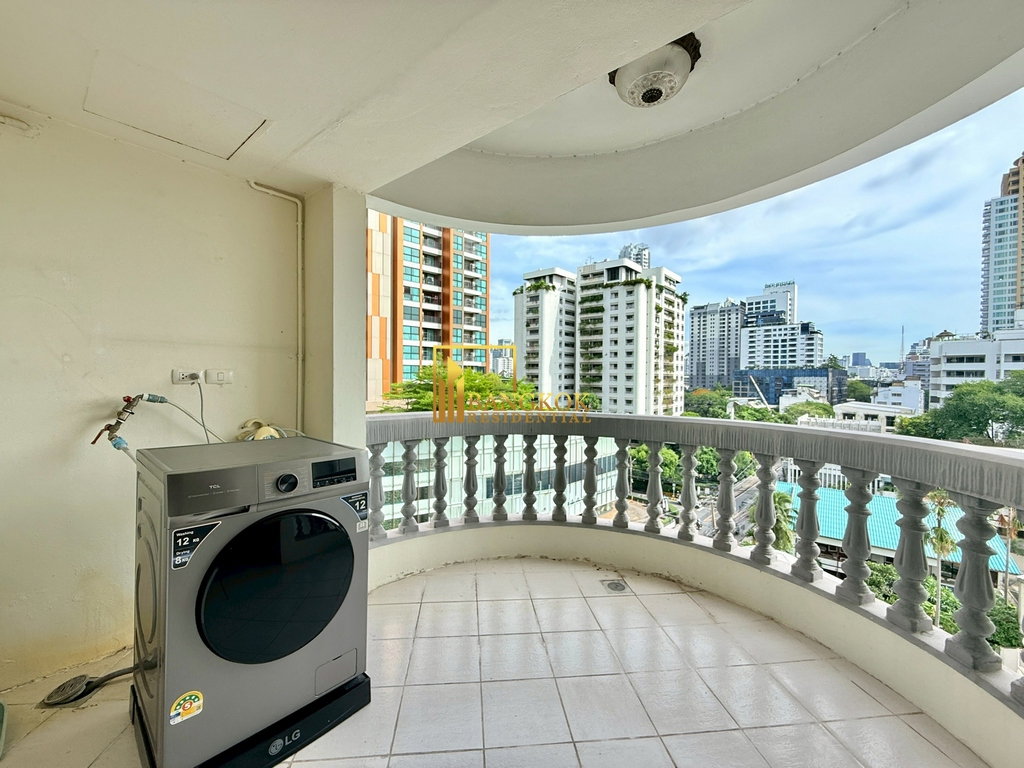 picture Royal Castle | Superb Value 3 Bedroom Condo in Phrom Phong - BR17311CD - 27/41