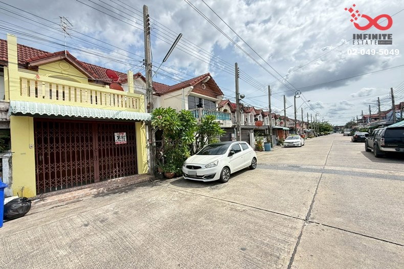 รูป ขายทาวน์เฮาส์ 2 ชั้น หมู่บ้านอรุณธร 18 ตร.ว. สุขาภิบาล 5 ซอย 45 พร้อมอยู่ - รูปที่ 2/13