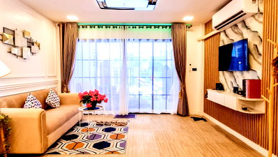 ทาวน์โฮม ถนนพรประภานิมิต : Minimalist Townhome for Sale Central Pattaya Fully Furnished