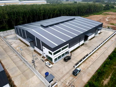 เช่าโรงงาน ระยอง : 🕋 #🏭โรงงานสร้างใหม่ให้เช่า 📍ซอยนิคมพัฒนา11 ตำบลพนานิคม จังหวัดระยอง มีหลายขนาด 5,742 ตารางเมตร 