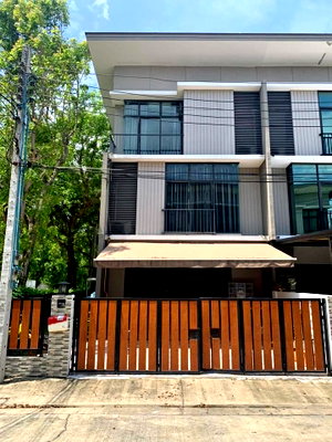 ทาวน์โฮมให้เช่า : R3090 ให้เช่าทาวน์โฮม 3 ชั้น หลังมุม หมู่บ้านพฤกษาวิลล์ 64 สายไหม (ว่างค่ะ) ใกล้ BTS สถานีคูคต