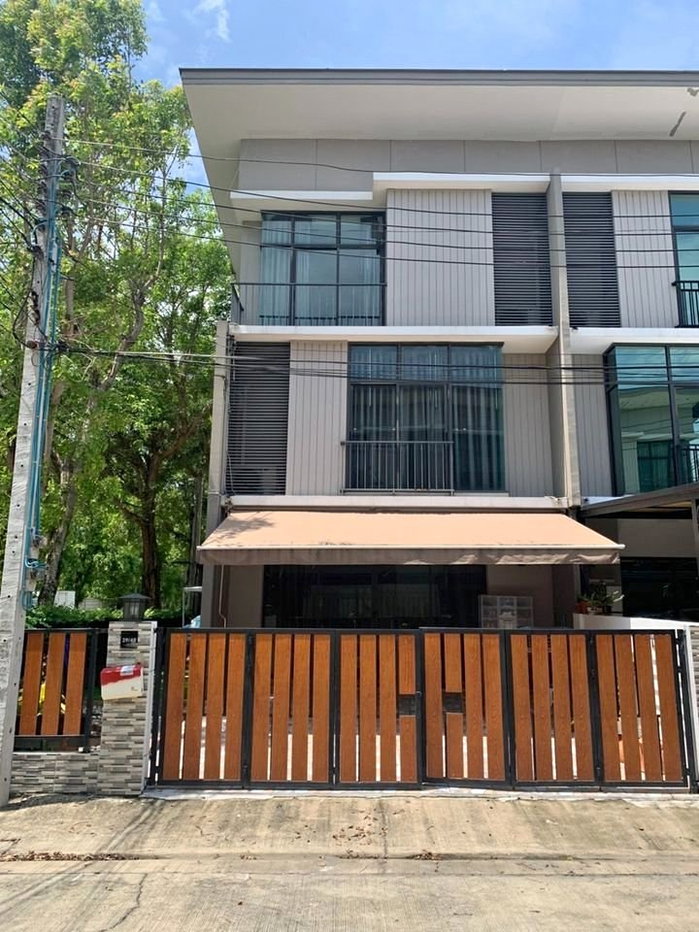 รูป R3090 ให้เช่าทาวน์โฮม 3 ชั้น หลังมุม หมู่บ้านพฤกษาวิลล์ 64 สายไหม (ว่างค่ะ) ใกล้ BTS สถานีคูคต - รูปที่ 1/10