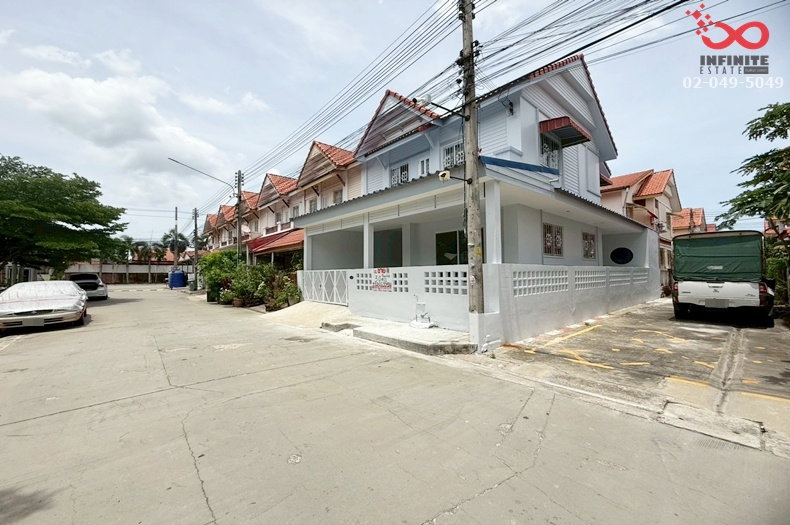รูป ขายทาวน์เฮาส์ 2ชั้น 30 ตรว. หลังมุม ม.กานดา ริมคลอง 2 สมุทรสาคร รีโนเวทใหม่ - รูปที่ 1/11