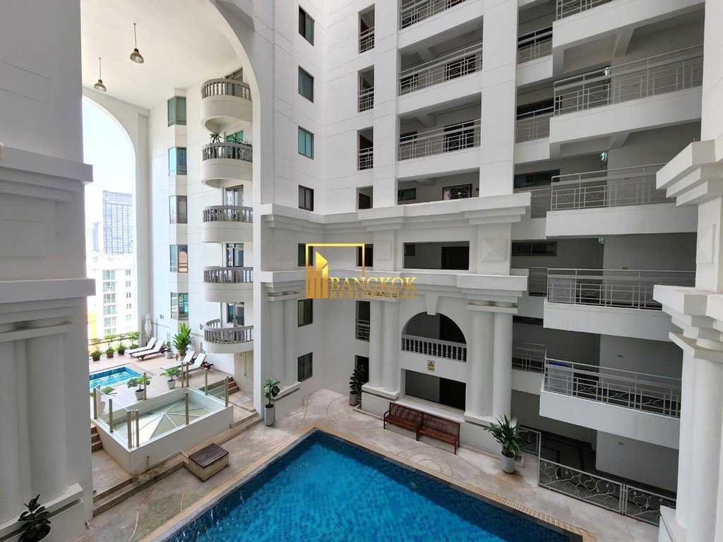 picture Royal Castle | Superb Value 3 Bedroom Condo in Phrom Phong - BR17311CD - 30/41