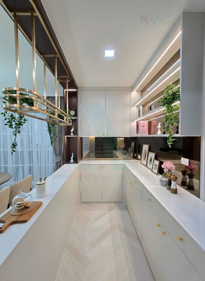 รูป ขายบ้านเดี่ยว โครงการ แกรนดิโอ บางนา กม.5 2 ชั้น 4 ห้องนอน 4 ห้องน้ำ - รูปที่ 5/8