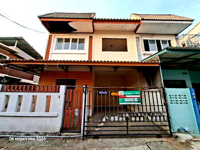 ทาวน์โฮม กรุงเทพมหานคร : ทาวน์เฮ้าส์ 41.6 ตร.วา บ้านสวนกล้วยไม้ เขตทุ่งครุ กรุงเทพมหานคร 2.2M