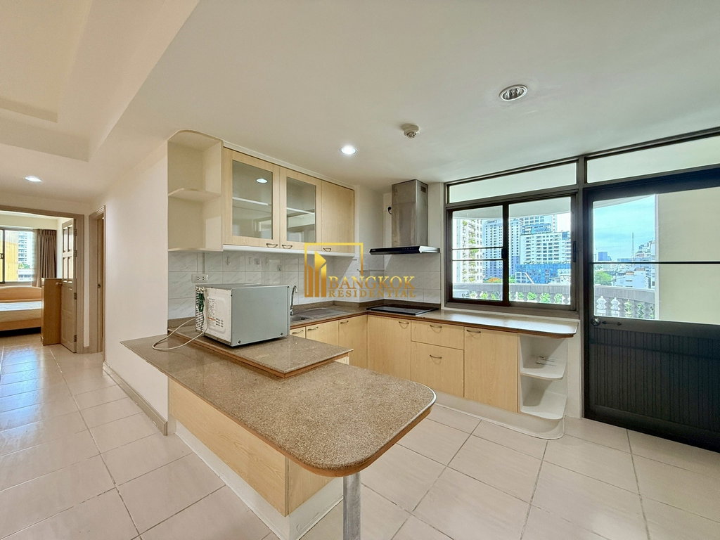 picture Royal Castle | Superb Value 3 Bedroom Condo in Phrom Phong - BR17311CD - 11/41