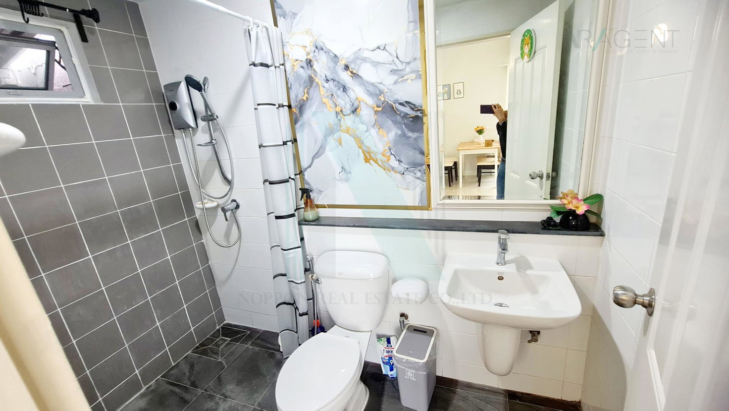 รูป ขายบ้านแฝด โครงการ เดอะ วิลเลจ บางนา กม.10 2 ชั้น 3 ห้องนอน 2 ห้องน้ำ - รูปที่ 8/8