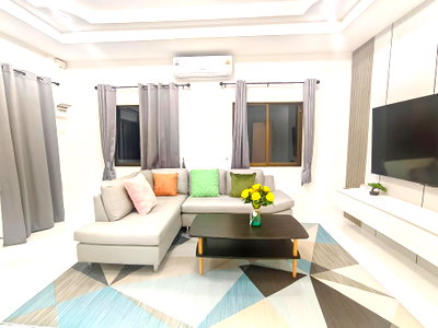 บ้านเดี่ยว พิพิธภัณฑ์ยางพารา  : Luxury House for Sale East Pattaya Nong Prue 3Bedroom