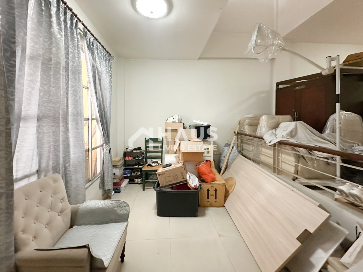 picture Baan Klang Mueang The Paris Ratchavipha / 3 Bedrooms #TPCC071 - 4/17