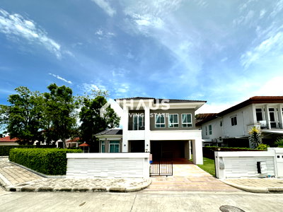 Houses for sale : Grand Canal Don Muang / 4 Bedrooms #HDMK067