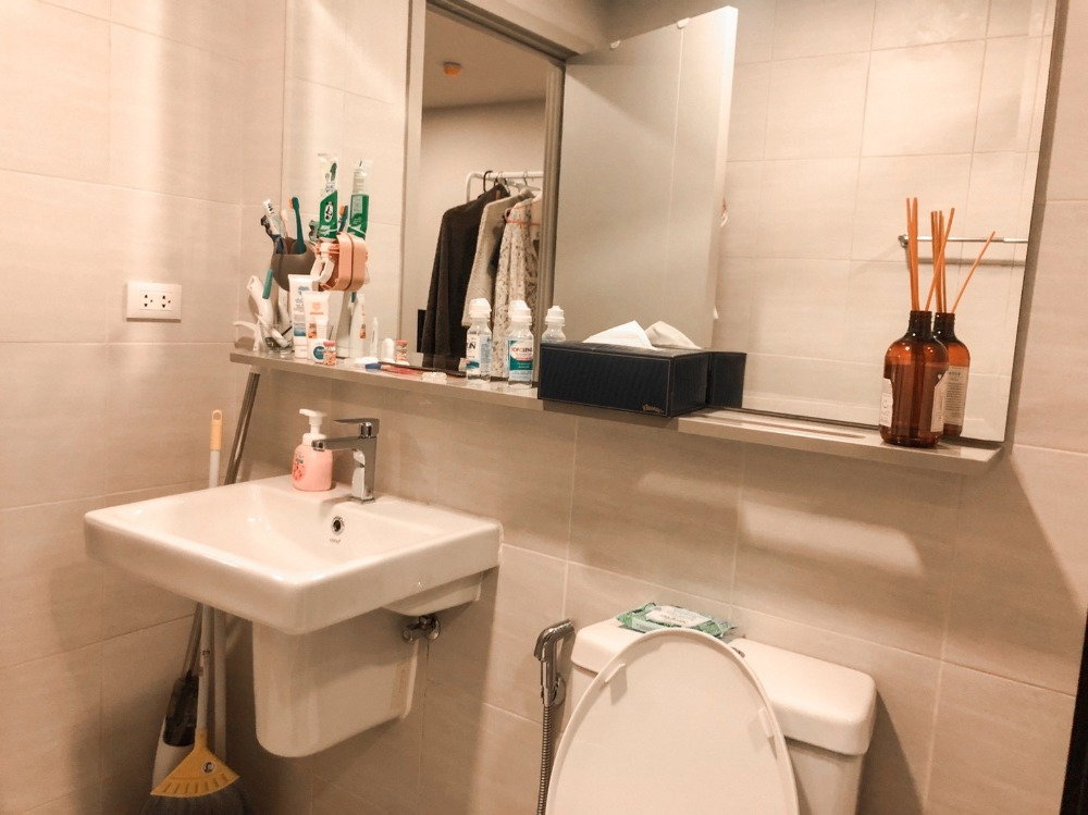 picture ✨ Condo for Rent: The Base Sukhumvit 50, 25 sq m, Building A, 2nd floor. Only 13,000 THB 🏡💖 - 4/5