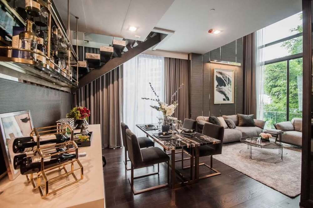 รูป 🔥 ขาย- เช่าด่วน !! หรูหรา !! LAVIQ Sukhumvit 57, 2นอน Duplex, 1 น้ำ, ตกแต่งสไตล์โมเดิร์น, มีอ่างอาบน้ำ !! Code C20260700005 แต่งครบ, ราคาพิเศษ!! - รูปที่ 1/9