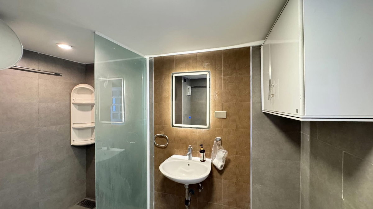 รูป ✨ศรีวราแมนชั่น | ห้องใหญ่ 3 ห้องนอน 🛏️ 2 ห้องน้ำ (มีอ่าง jacuzzi) 🛁 - รูปที่ 11/12