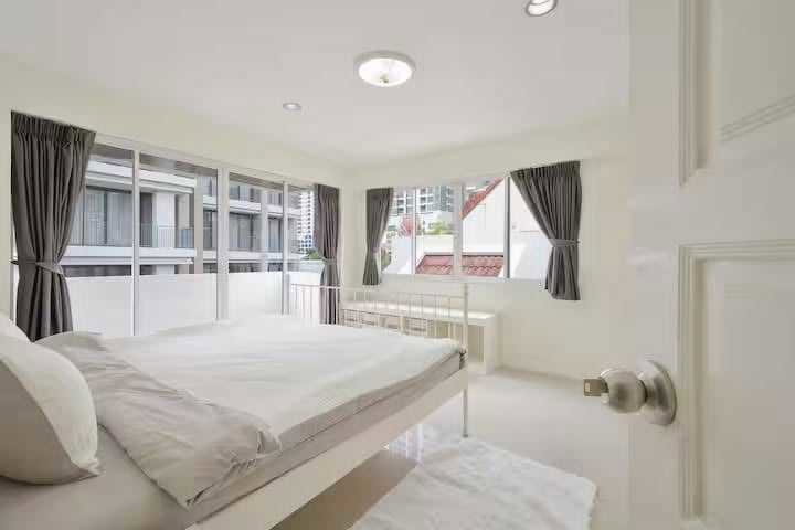 รูป LTH15902 - House for Rent Phrom Phong | Sukhumvit 31 | 120,000 THB | บ้านเดี่ยวให้เช่า พร้อมพงษ์ สุขุมวิท 31 - รูปที่ 7/14