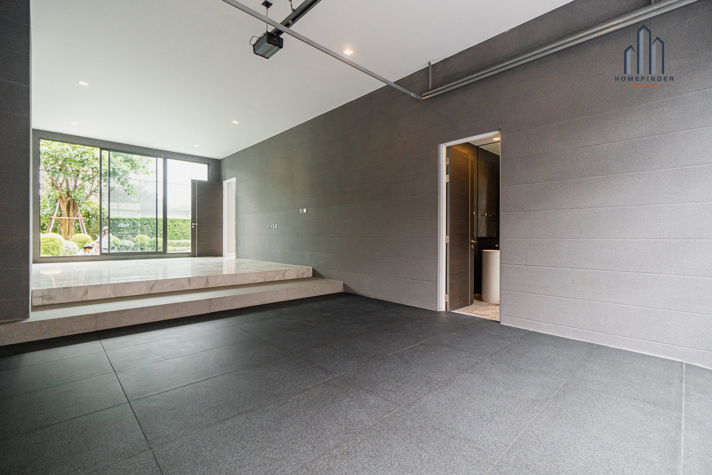 picture 95E1 – Ninety Five East One 4 bedrooms, for sale - 42/69
