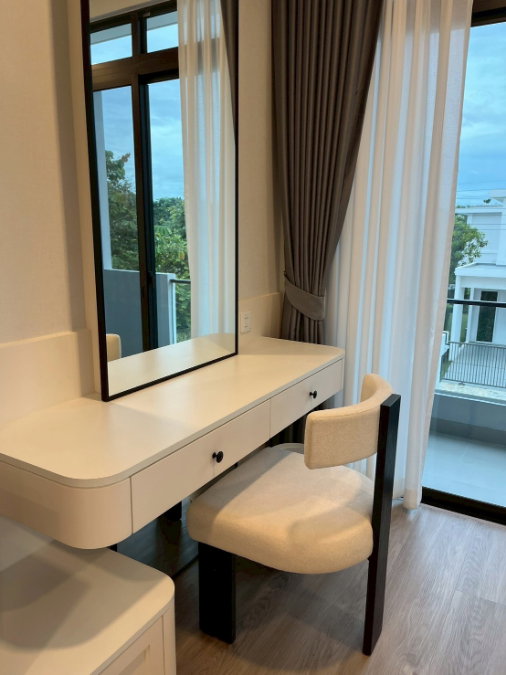 รูป 🏡✨ ให้เช่าบ้านเดี่ยวหรู | มัณฑนา 100+ กาญจนาฯ–บางบอน 5 📍 บ้านแปลงมุม ทิศใต้ รับลมดี พร้อมเฟอร์นิเจอร์และเครื่องใช้ไฟฟ้าระดับ Premium - รูปที่ 6/14