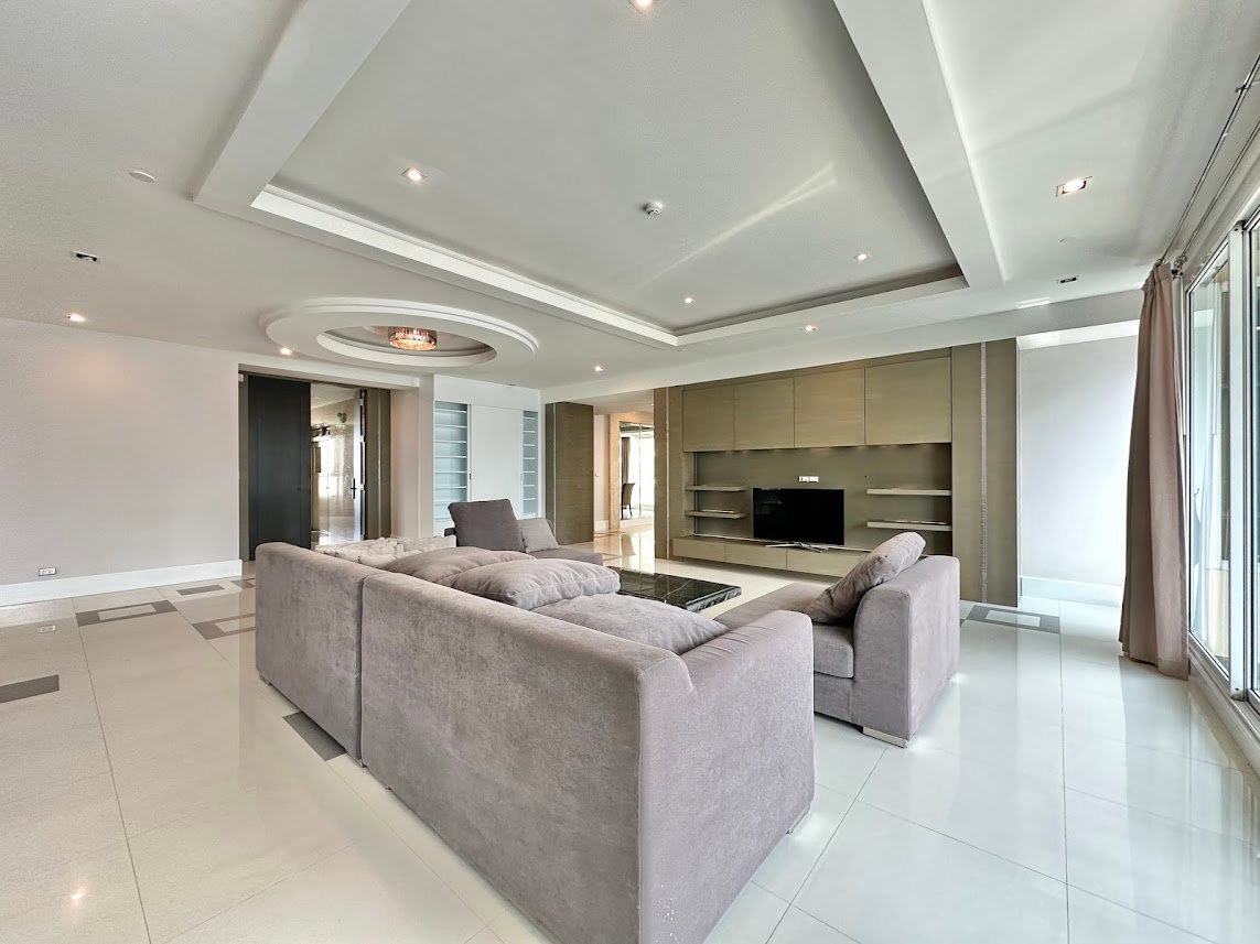 รูป Ideal 24 | Expansive 4 Bedroom Luxury Condo in Phrom Phong - BR11809CD - รูปที่ 5/57