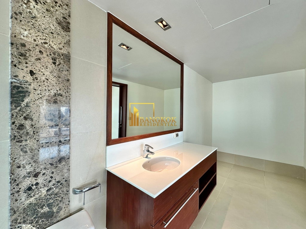รูป Le Raffine 31 | 3 Bedroom Duplex Condo With Private Pool - BR18662CD - รูปที่ 32/64