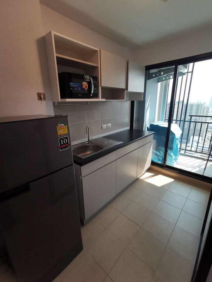 รูป Supalai Loft@Talat Phlu Station【𝐑𝐄𝐍𝐓】🔥ห้องสไตล์มินิมอล โทนอุ่น ฟีลโฮมมี่ ให้ความรู้สึกสบายเหมือนอยู่บ้านในทุกวัน🔥 ติดต่อไลน์ไอดี: @hacondo - รูปที่ 6/7